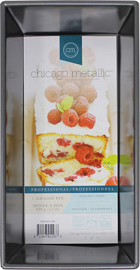 1 1/2 lb. Loaf Pan - Chicago Metallic Professional Series