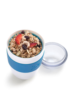 products/60015_YogurtOnTheGo_inAction1_Blue_350x350_765ddf50-cdfd-48ed-b2a8-9aad6f01b215.jpg